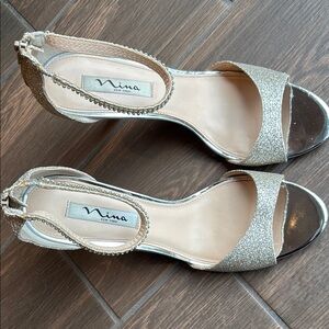 Nina Gold Heels with Ankle Strap and Peep-Toe